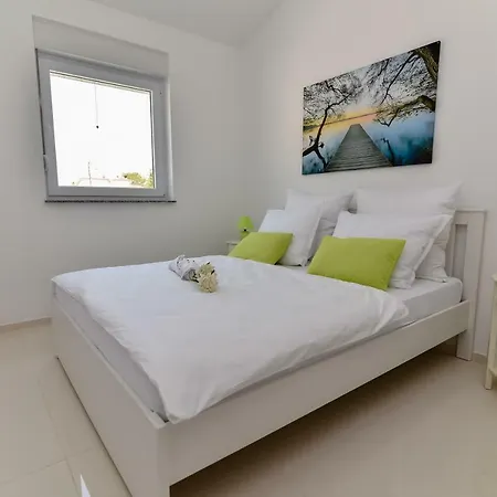 Denis Apartment