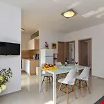Apartamento Denis Vir