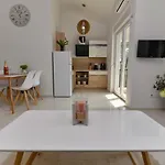 Apartamento Denis Vir