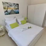 Denis Apartamento Vir