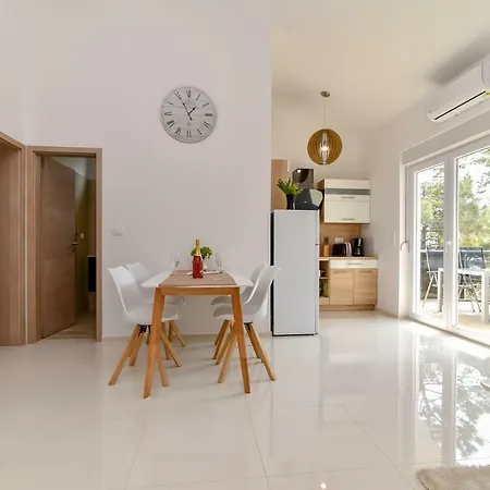 Denis Apartament