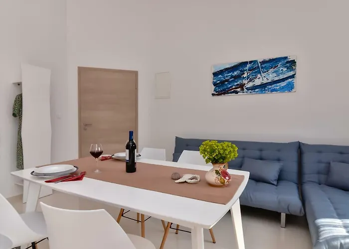 Апартаменты Denis